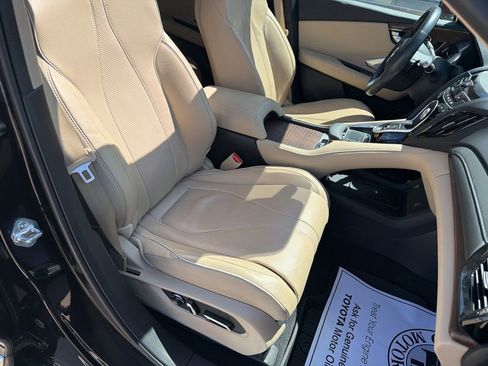 Used 2023 Acura RDX AWD w/ Advance Package image 19