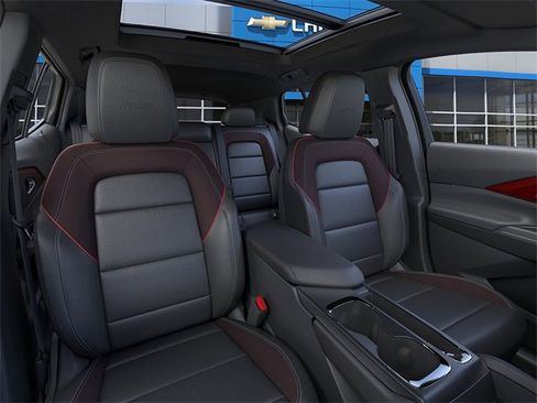 New 2026 Chevrolet Equinox EV RS image 16