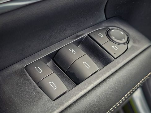 New 2027 GMC Terrain Elevation AWD/4WD image 10
