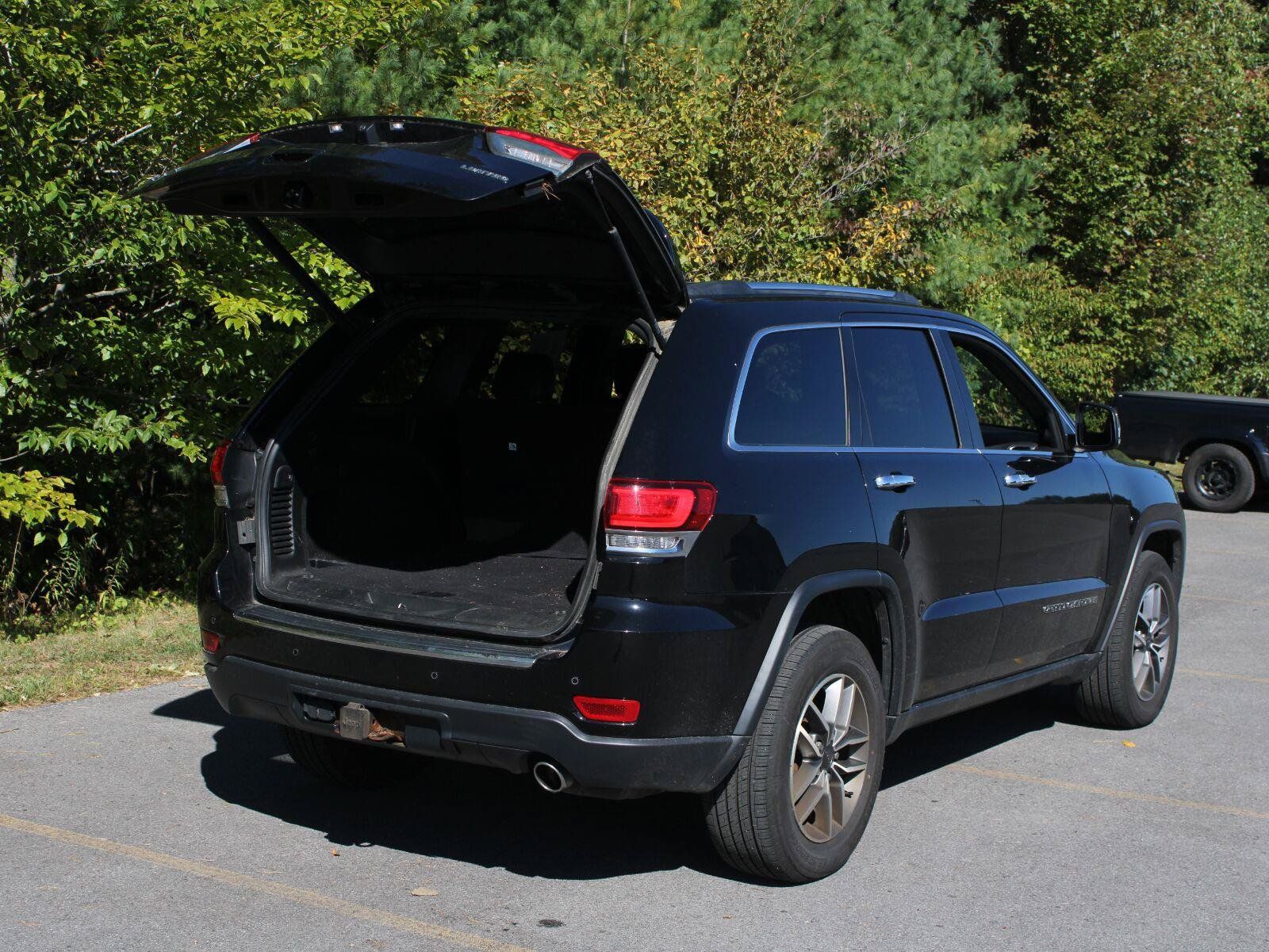Used 2020 Jeep Grand Cherokee Limited w/ Trailer Tow Group IV AWD/4WD image 7