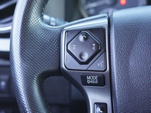 Certified 2021 Toyota Tacoma TRD Off-Road w/ Technology Package AWD/4WD image 24