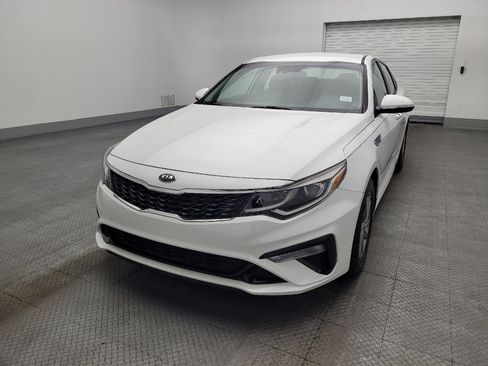 Used 2019 Kia Optima LX image 15
