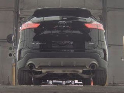 Used 2024 Ford Edge Titanium image 8