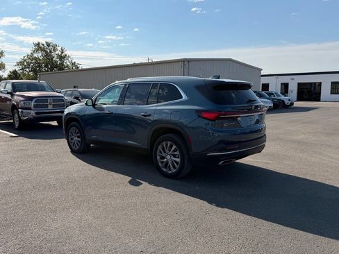 Used 2026 Buick Enclave Preferred w/ Power Package AWD/4WD image 6