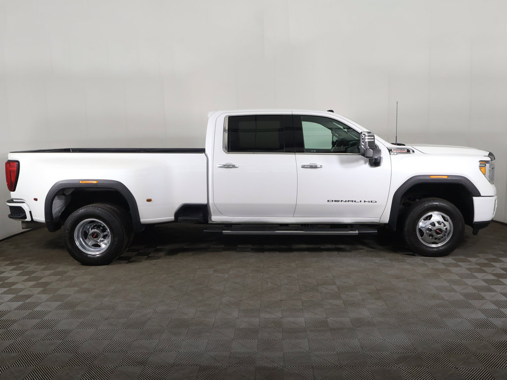 Used 2020 GMC Sierra 3500 Denali w/ Denali Ultimate Package AWD/4WD image 23