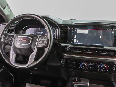 Used 2024 GMC Sierra 1500 Elevation w/ Elevation Premium Package AWD/4WD image 18
