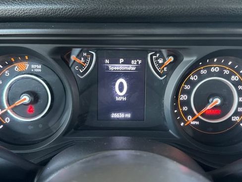 Used 2024 Jeep Wrangler Unlimited Sport AWD/4WD image 24