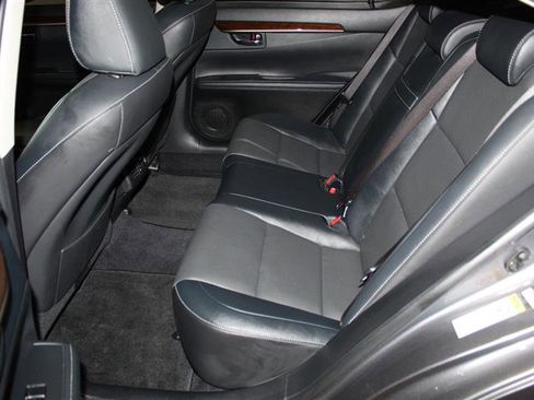 Used 2014 Lexus ES 350 w/ Premium Package FWD image 22