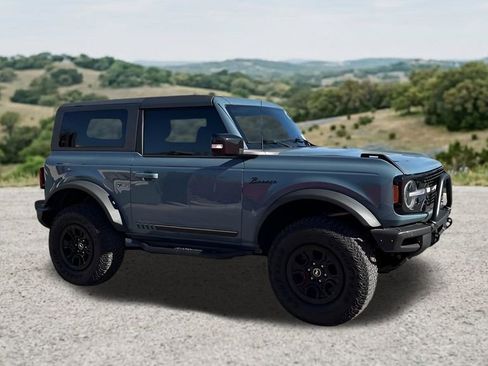 Used 2021 Ford Bronco First Edition AWD/4WD image 12