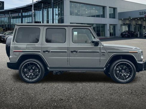 New 2026 Mercedes-Benz G 63 AMG 4MATIC image 3