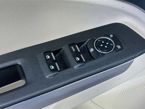 Used 2019 Ford EcoSport S FWD image 18