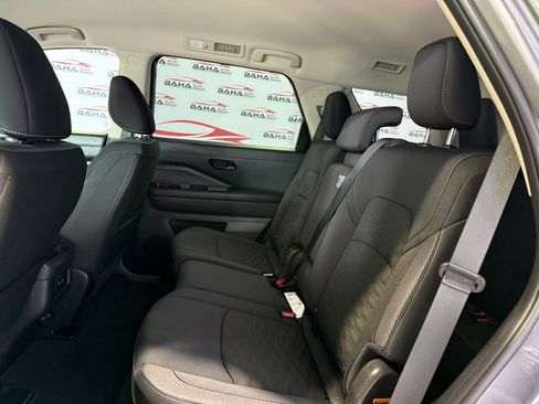 Used 2026 Nissan Pathfinder SV FWD image 41
