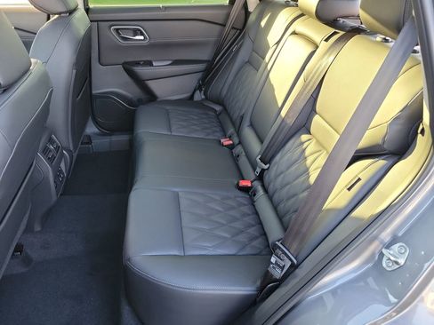 New 2026 Nissan Rogue Platinum w/ Platinum Premium Package image 13