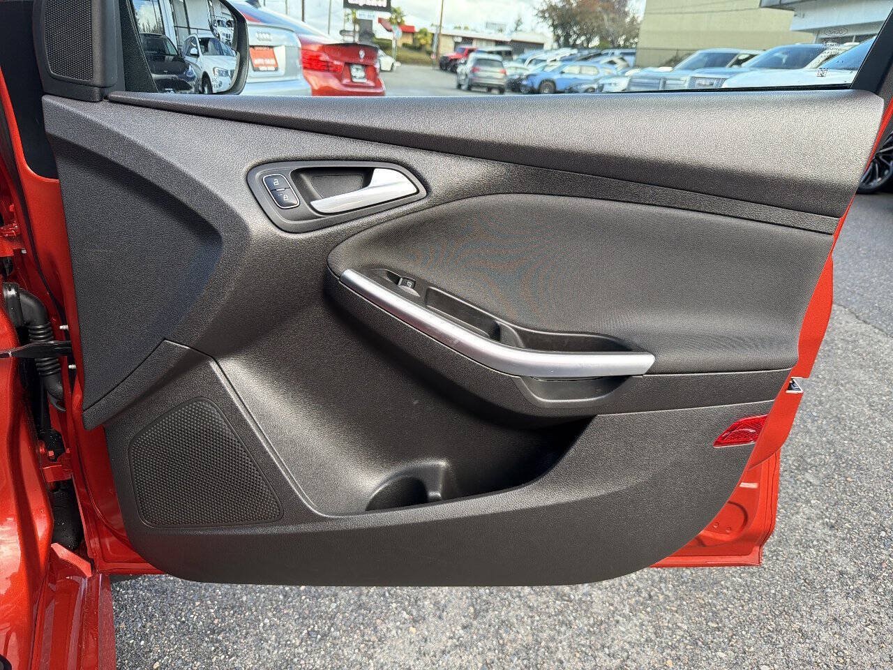 Used 2018 Ford Focus ST FWD image 20