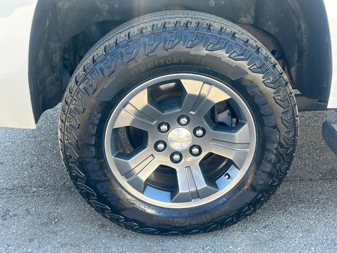Used 2016 Chevrolet Tahoe LT w/ Off-Road Package AWD/4WD image 11