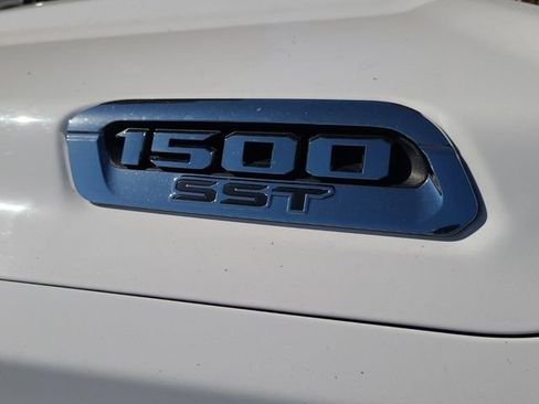 Certified 2025 RAM 1500 Big Horn image 28