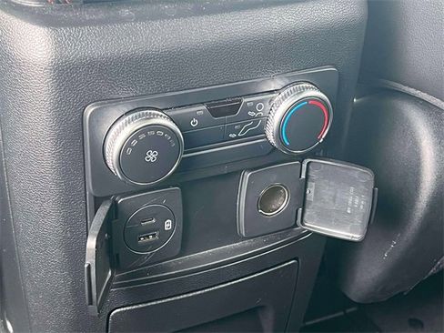 Used 2022 Ford Explorer ST-Line image 18