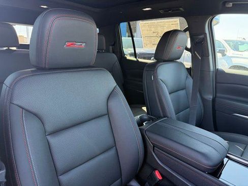 New 2026 Chevrolet Traverse Z71 w/ Driver Confidence Package image 29