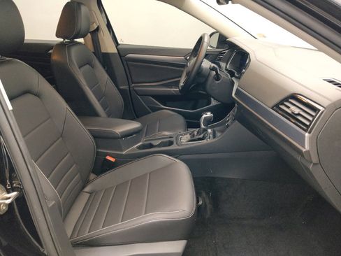 Used 2022 Volkswagen Jetta SE FWD image 21