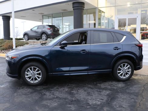 Certified 2025 MAZDA CX-5 AWD 2.5 S w/ Select Package image 2