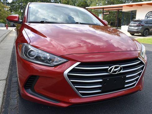 Used 2018 Hyundai Elantra SEL FWD image 37