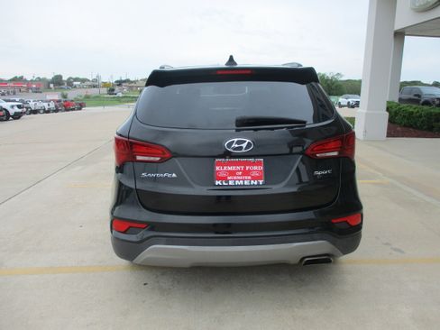 Used 2017 Hyundai Santa Fe Sport FWD image 7
