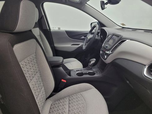 Used 2024 Chevrolet Equinox LT FWD image 21