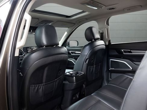 Used 2020 Kia Telluride S w/ S 8 Passenger Seating Package image 50