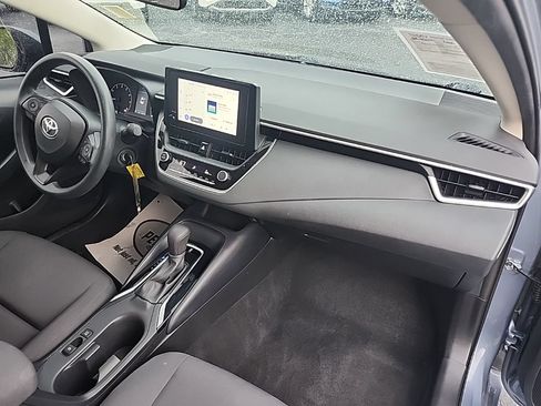 Used 2023 Toyota Corolla LE FWD image 28