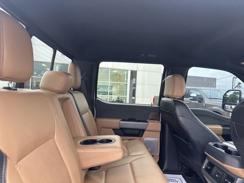 Used 2023 Ford F250 Lariat w/ Chrome Package AWD/4WD image 15