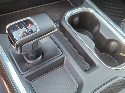 Used 2023 Chevrolet Silverado 1500 LT Trail Boss w/ LT Trail Boss Premium Package AWD/4WD image 27
