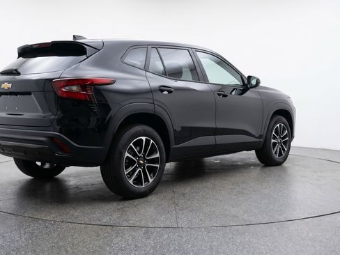 Used 2025 Chevrolet TrailBlazer LT FWD image 9