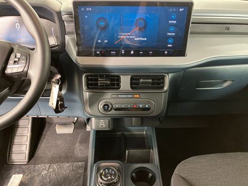 New 2025 Ford Maverick XL w/ Equipment Group 101A image 28