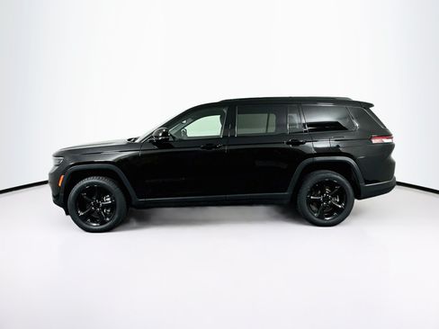 Used 2023 Jeep Grand Cherokee L Laredo AWD/4WD image 4