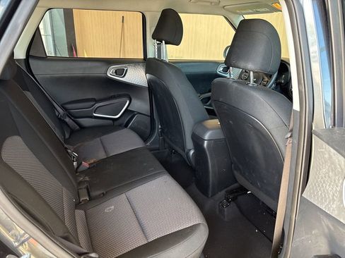 Certified 2024 Kia Soul LX w/ Option Group 015 image 22