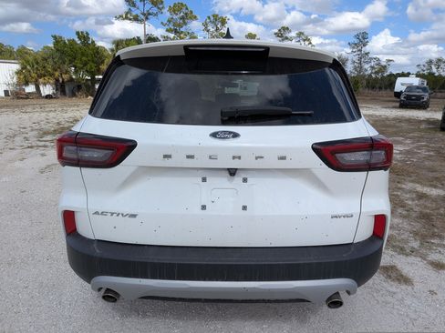 Used 2023 Ford Escape Active AWD/4WD image 5