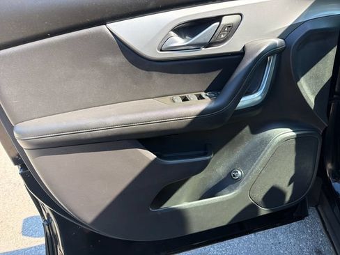 Used 2019 Chevrolet Blazer LT AWD/4WD image 12