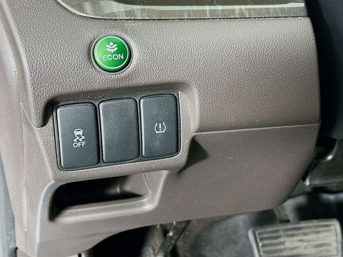 Used 2014 Honda CR-V EX-L image 16