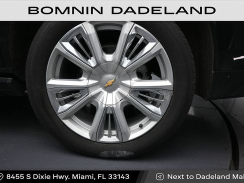 Used 2023 Chevrolet Tahoe High Country AWD/4WD image 14