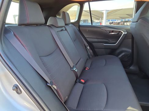 Used 2025 Toyota RAV4 SE w/ Weather & Moonroof Package AWD/4WD image 17
