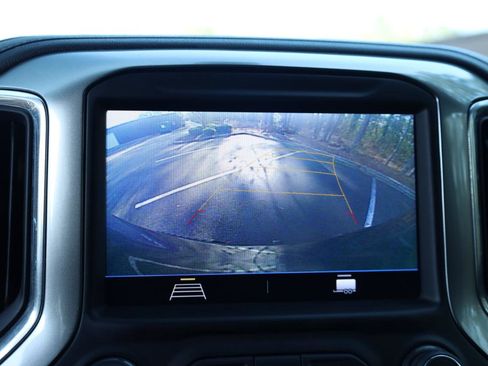 Used 2020 Chevrolet Silverado 1500 LT w/ All-Star Edition image 39