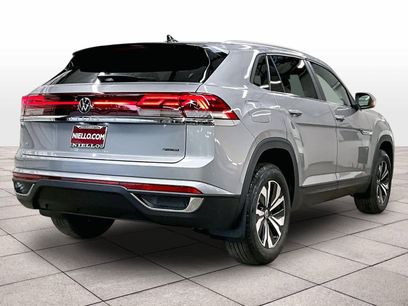 New 2026 Volkswagen Atlas Cross Sport SE