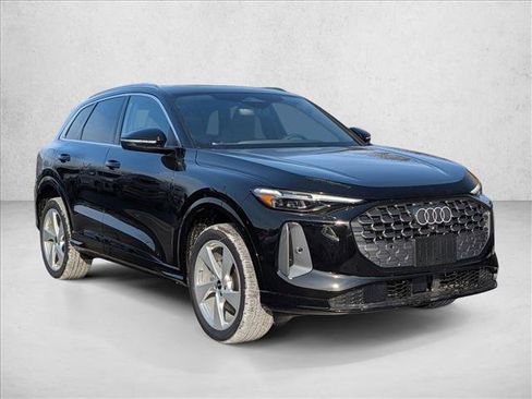 New 2025 Audi Q5 Premium Plus AWD/4WD image 6