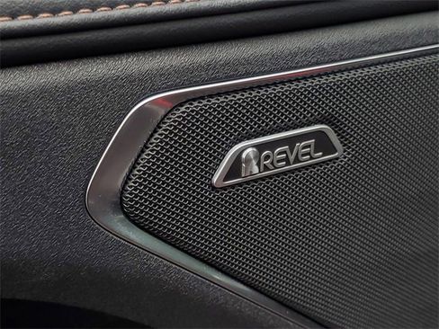 Certified 2024 Lincoln Nautilus Reserve w/ Equipment Group 202A image 18