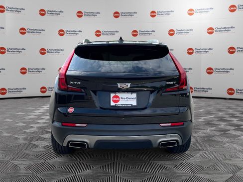 Used 2022 Cadillac XT4 Premium Luxury w/ Safety Alert Package FWD image 4