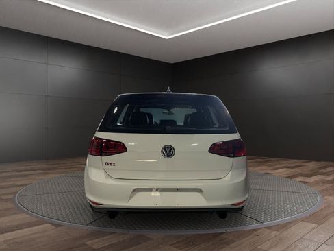 Used 2017 Volkswagen GTI Autobahn FWD image 7