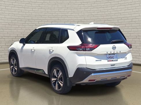 Used 2021 Nissan Rogue Platinum AWD/4WD image 7