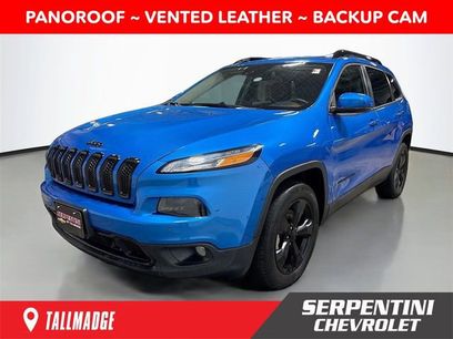 Used 2018 Jeep Cherokee Limited w/ Technology Group