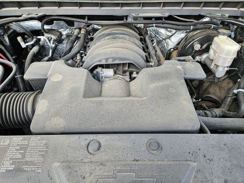 Used 2018 Chevrolet Silverado 1500 High Country image 35