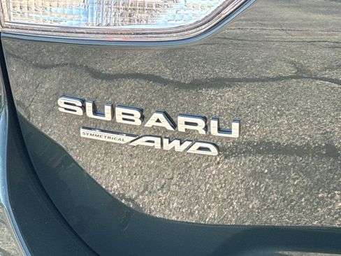 Used 2023 Subaru Forester Limited AWD/4WD image 6